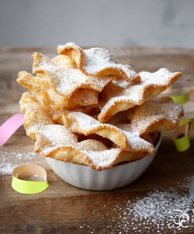 Chiacchiere senza glutine allo yogurt